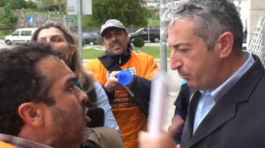 Momento do enfrontamento entre Xulio Vicente e o alcalde de Gondomar . Imaxe VIA Tv
