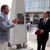 O alcalde Jesús Vázquez e o conselleiro Javier Guerra inauguran as reformas da Rúa Carabela La Pinta en Baiona.