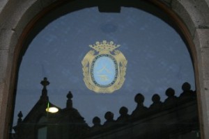 concello escudo_vidrio